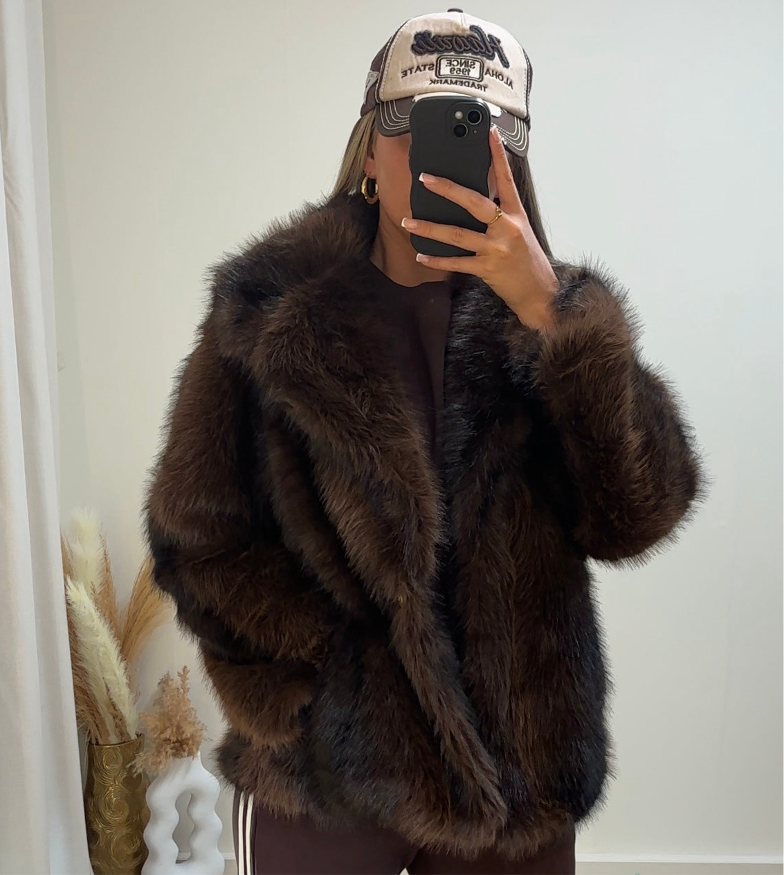 FAUX FUR TWO-TONE COAT The Fashion Cabin Autumn Winter Collection