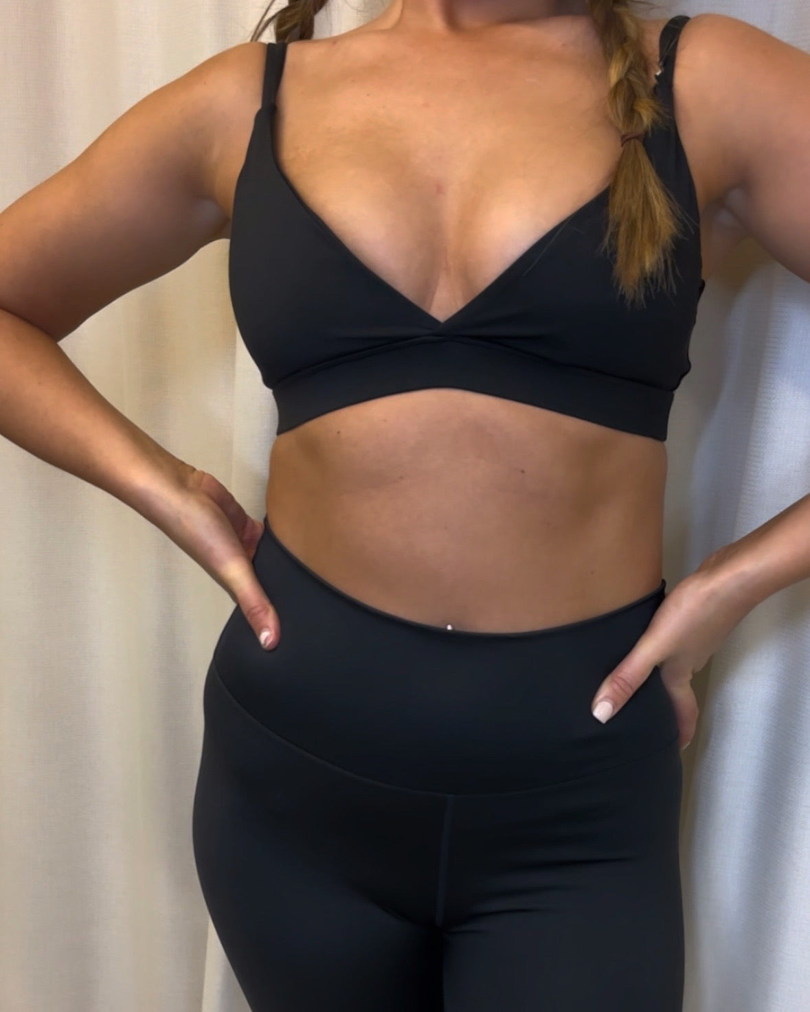 UPLIFT sports bra & leggings gym set
