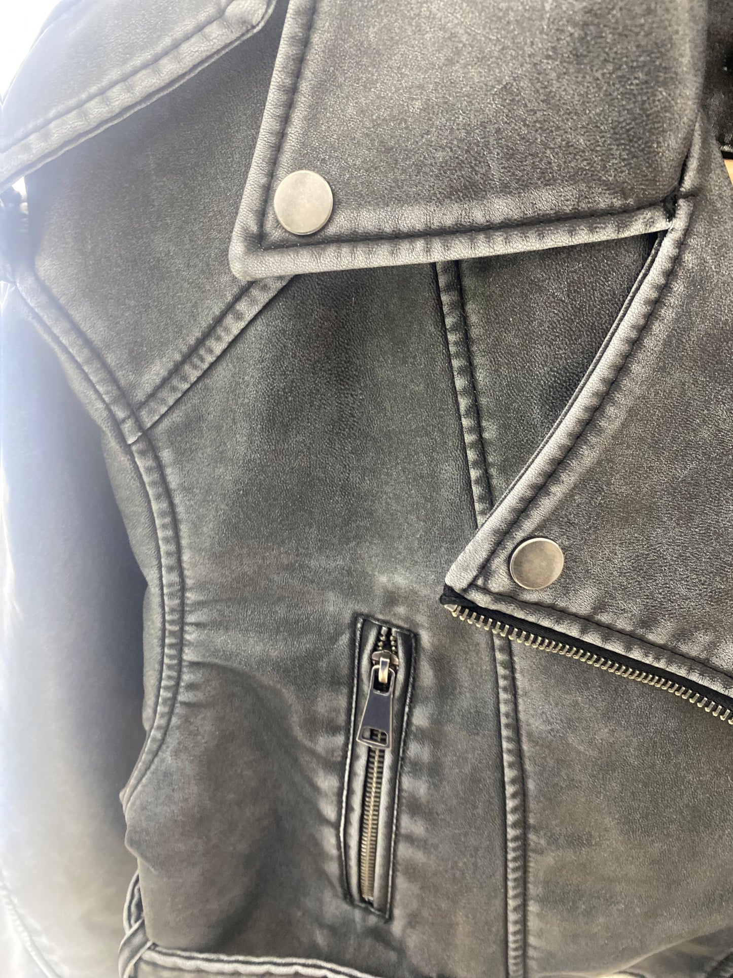 EDGE cropped biker jacket